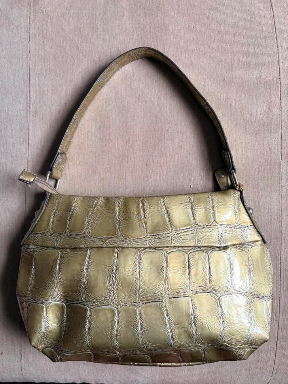 XOXO Y2K Metallic Gold Faux Croc Shoulder Hobo Bag Purse - Picture 2 of 7
